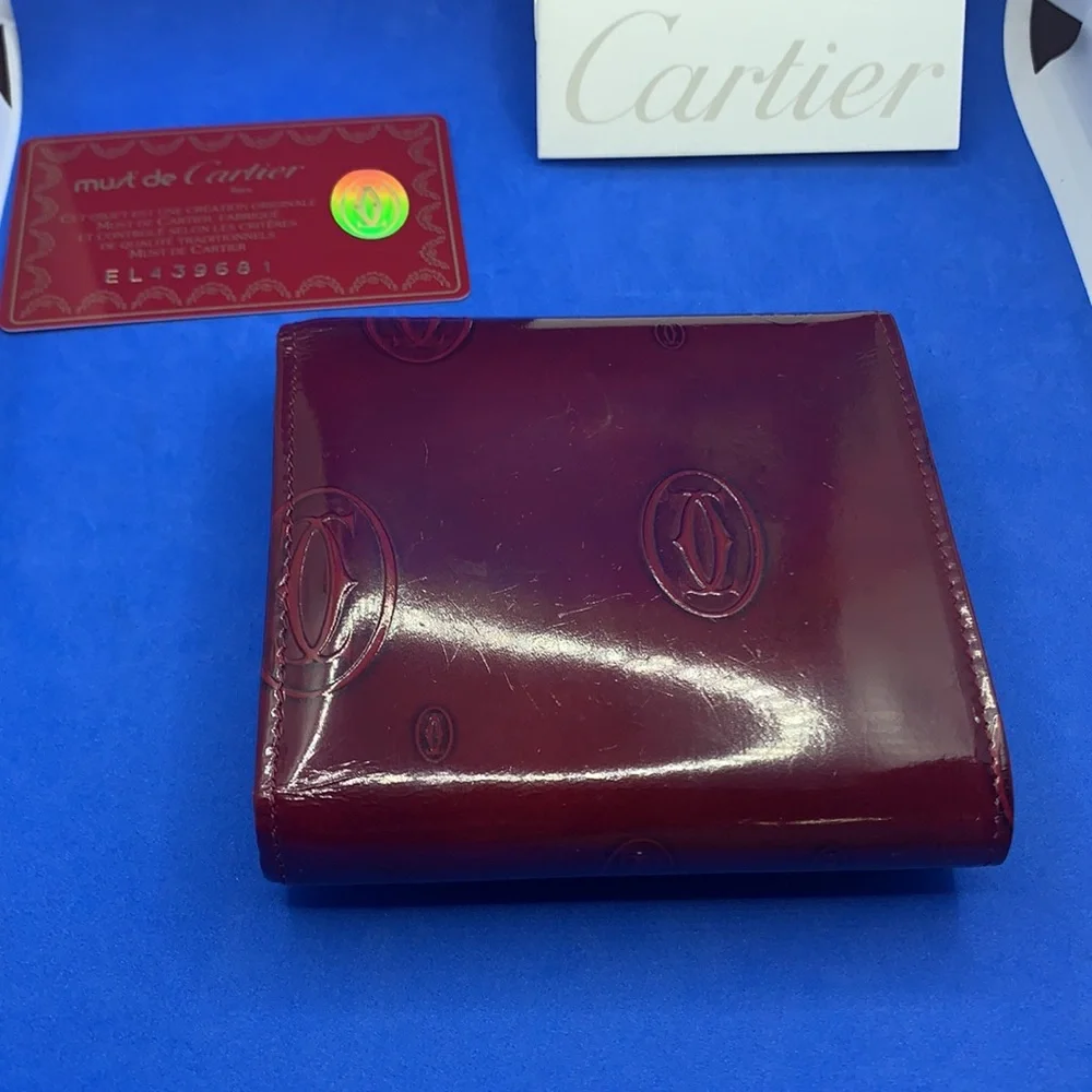 CARTIER Red Patent‎ Leather Embossed Happy Birthday Compact Wallet